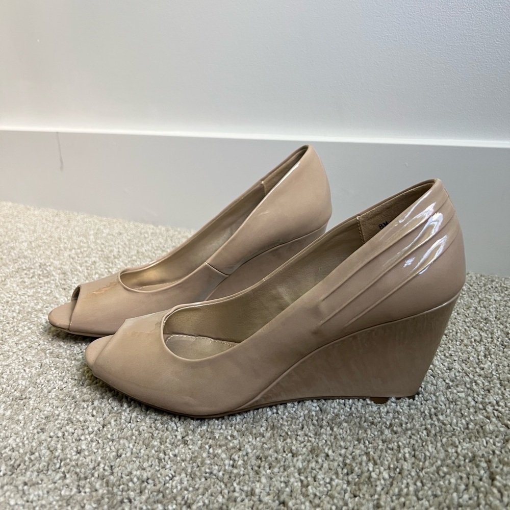 Women’s Nude Peep-Toe Wedge Pumps